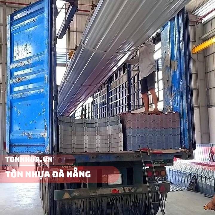 Giao Nhận Hàng Tôn Nhựa Đà Nẵng